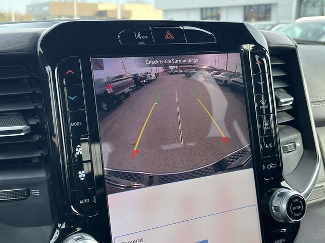 Used 2025 RAM 1500 Laramie image 30