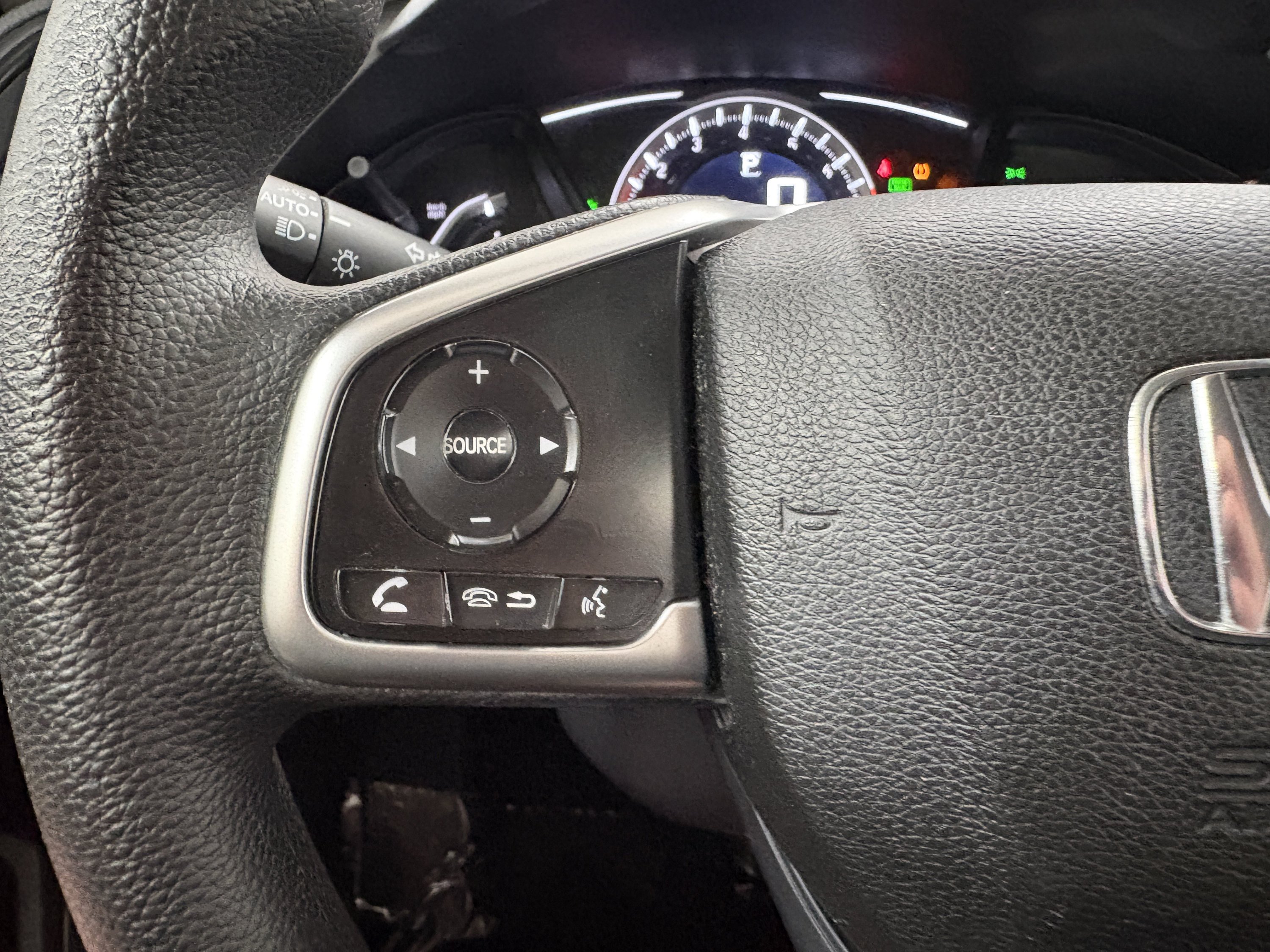 Used 2017 Honda Civic LX image 31