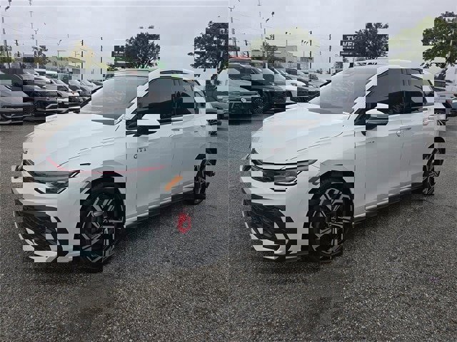 New 2026 Volkswagen GTI SE image 6