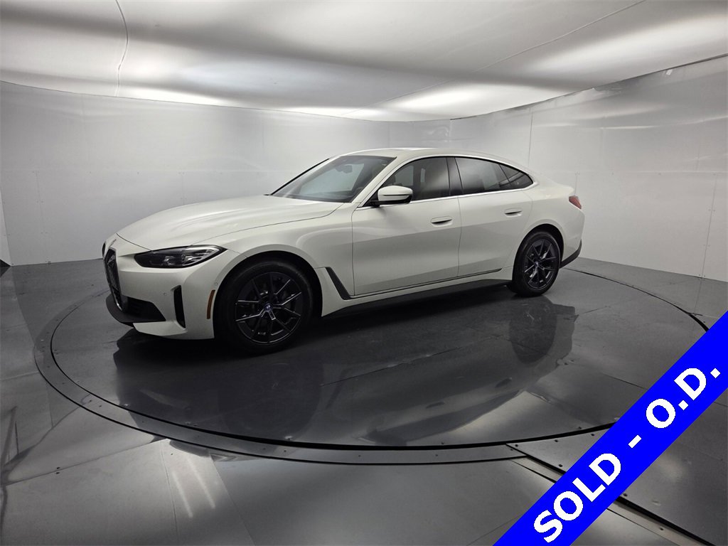 Certified 2023 BMW i4 eDrive35 w/ Premium Package image 4