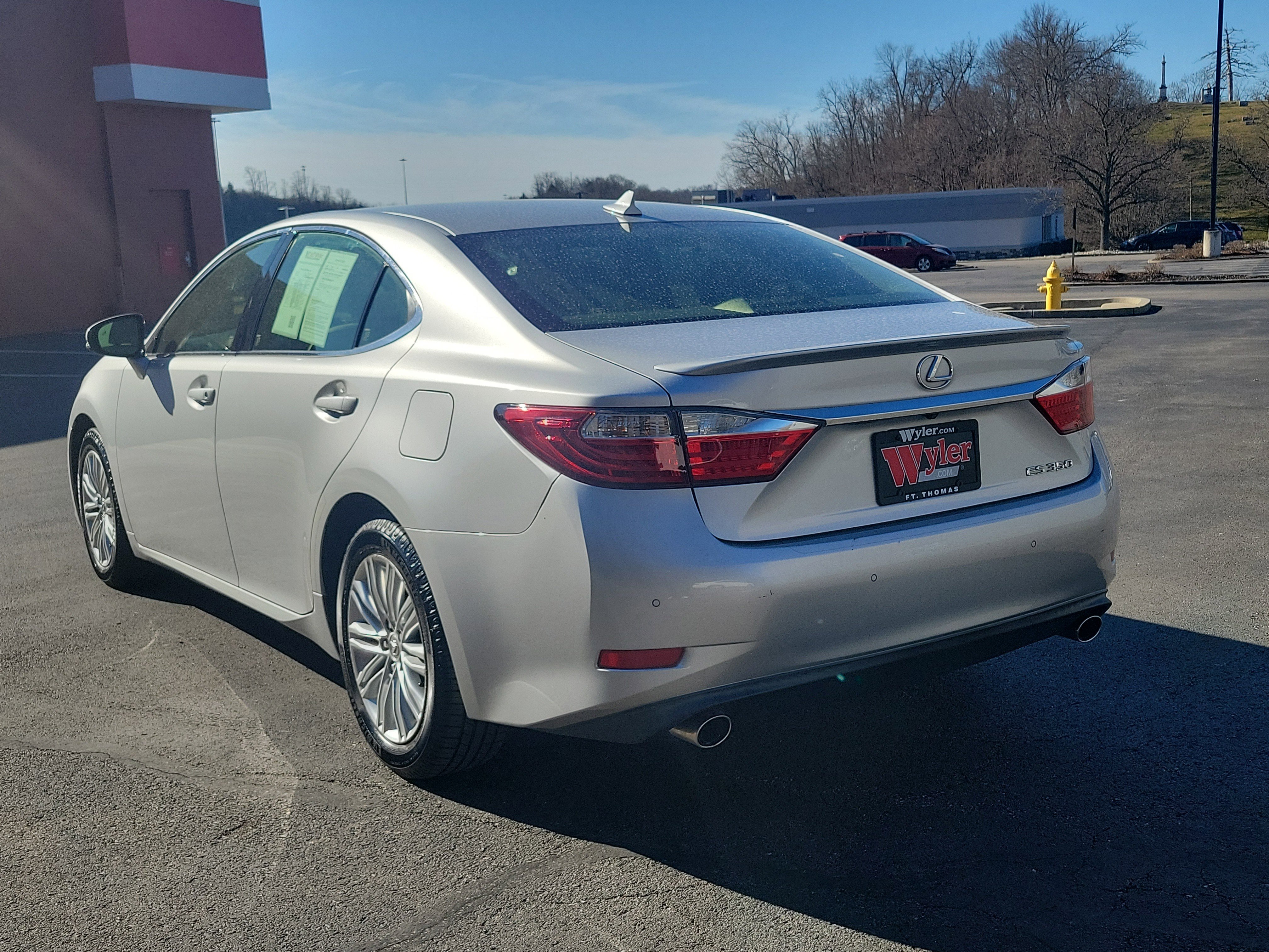 Used 2013 Lexus ES 350 w/ Luxury Pkg image 5
