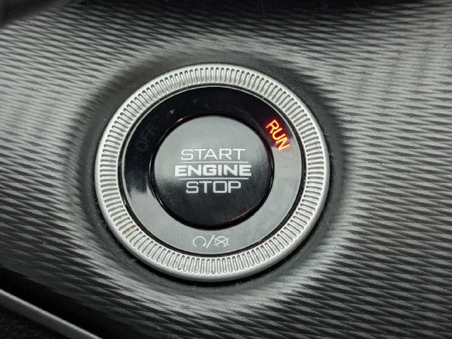 Used 2025 Jeep Grand Cherokee Laredo X RWD image 32