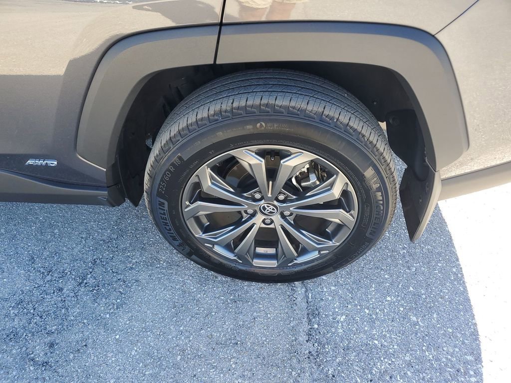 Used 2024 Toyota RAV4 Limited image 19