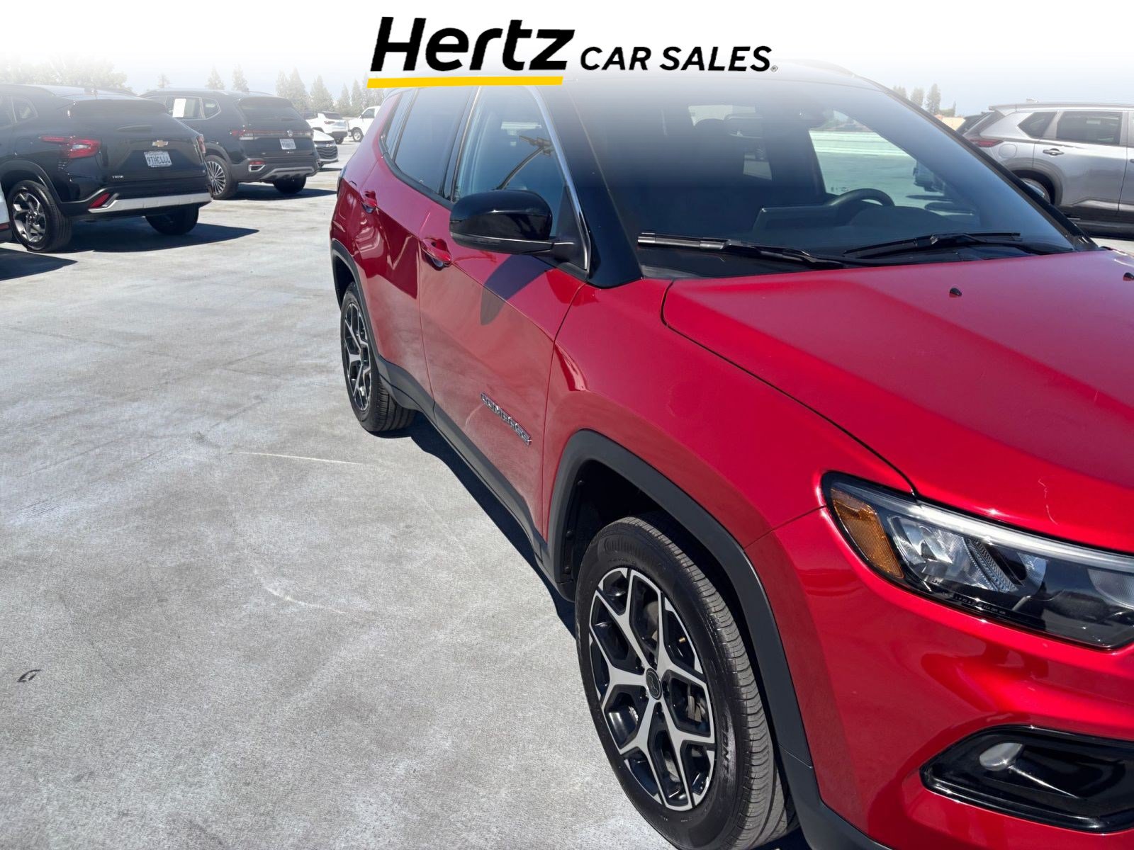 Used 2025 Jeep Compass Limited AWD/4WD image 1