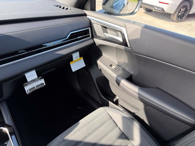New 2026 Mitsubishi Outlander LE FWD image 21