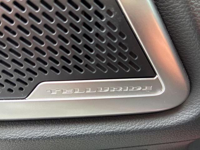 Used 2024 Kia Telluride S AWD/4WD image 21