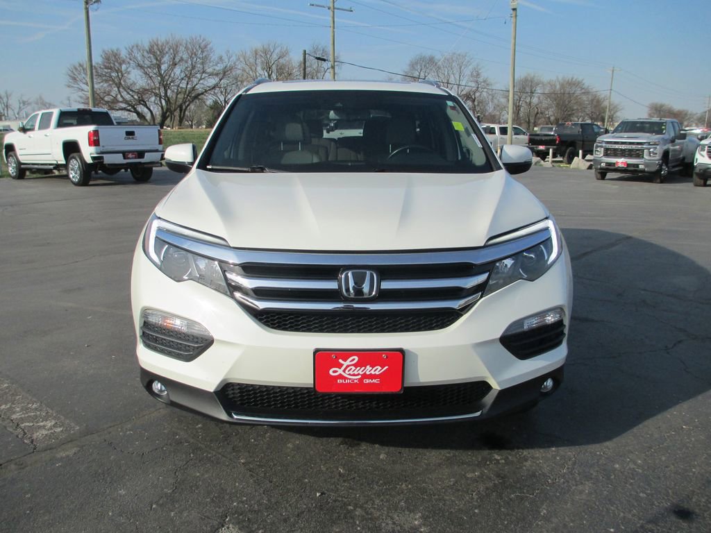 Used 2017 Honda Pilot Elite image 12