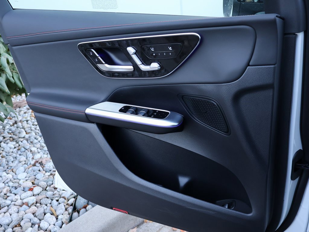 Certified 2026 Mercedes-Benz GLC 43 AMG 4MATIC Coupe image 40