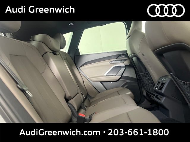 Used 2025 Audi Q5 Premium w/ Premium Plus AWD/4WD image 16