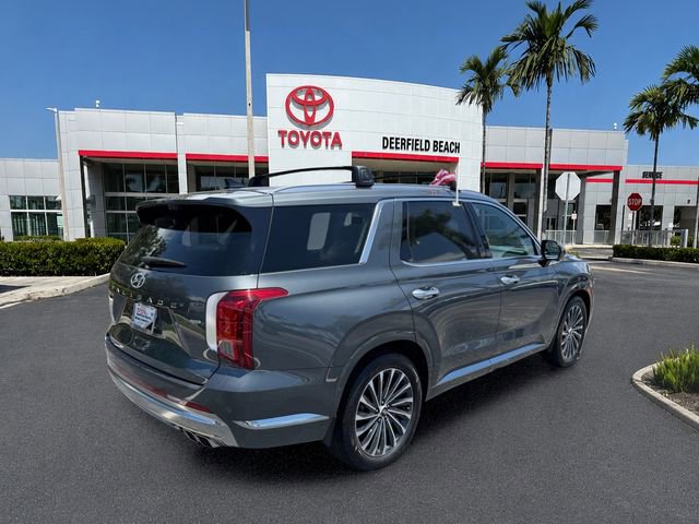 Used 2023 Hyundai Palisade Calligraphy w/ Cargo Package AWD/4WD image 7