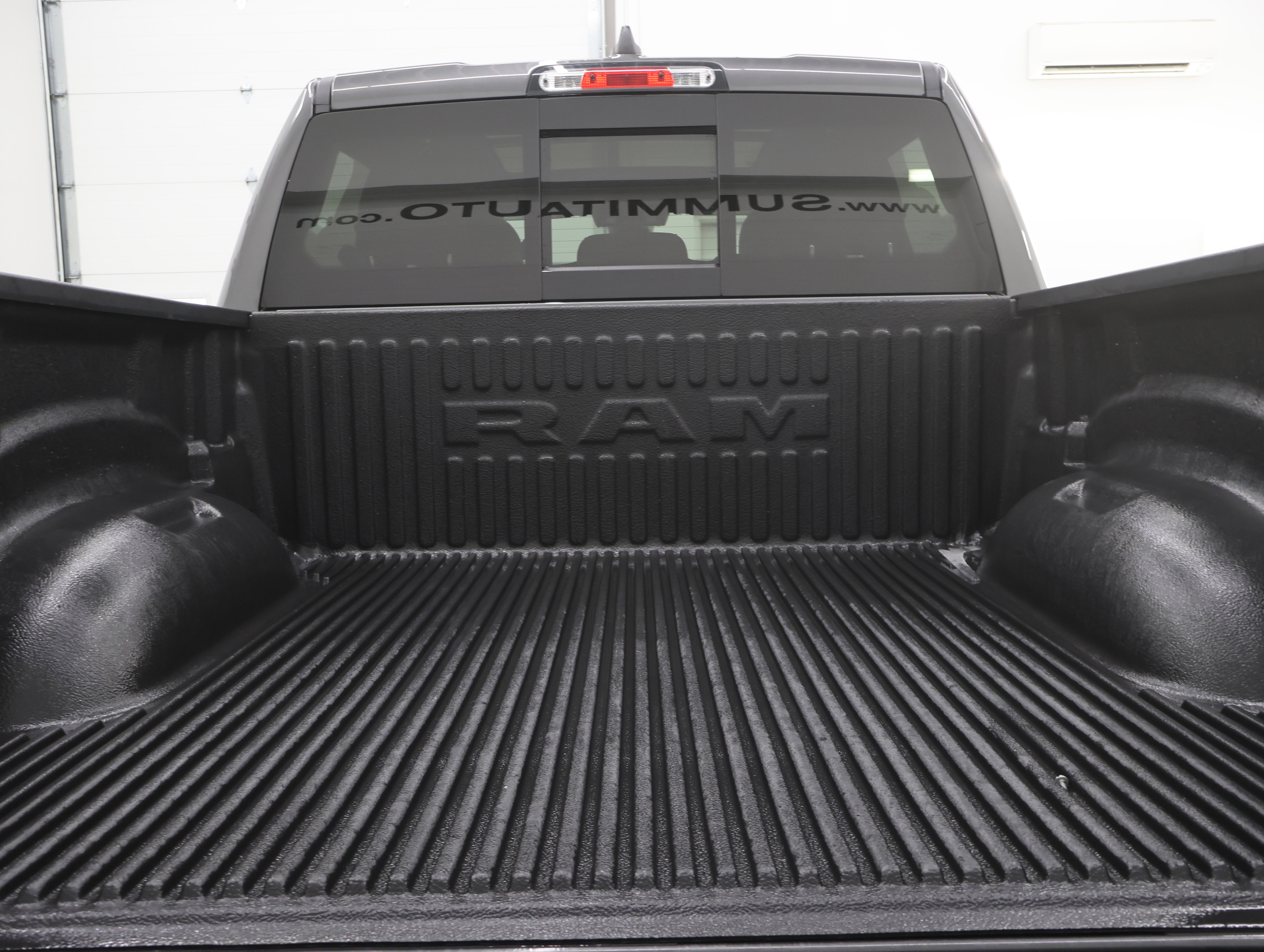 Used 2023 RAM 1500 Big Horn image 28
