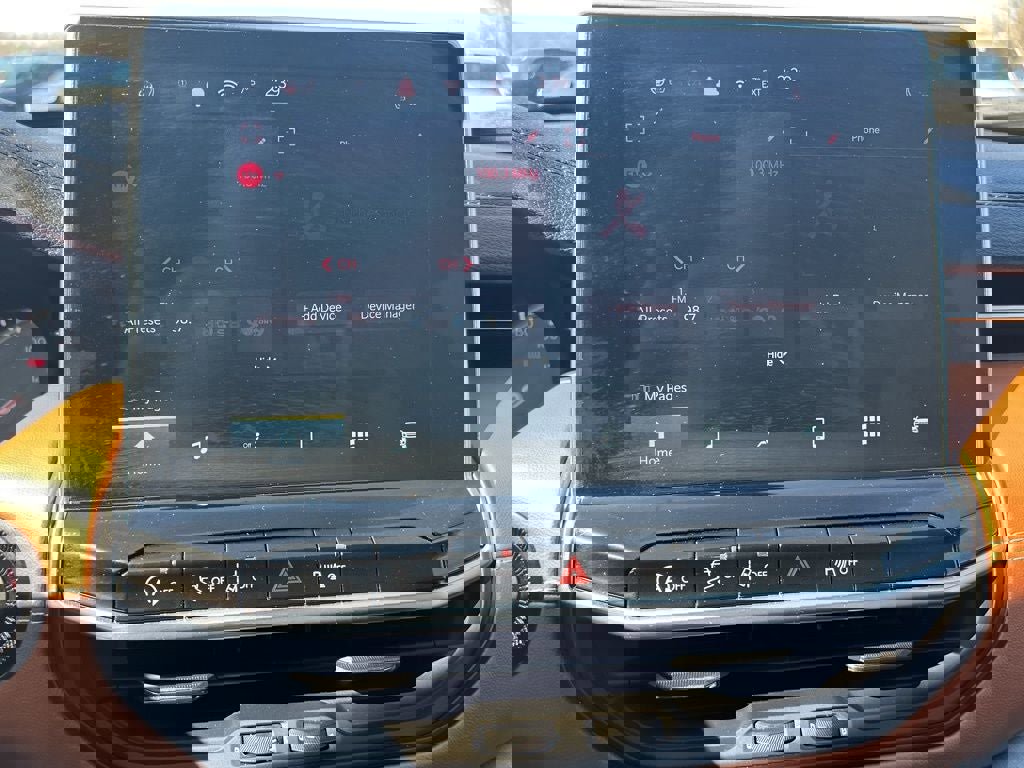 Used 2024 Jeep Compass Limited image 14