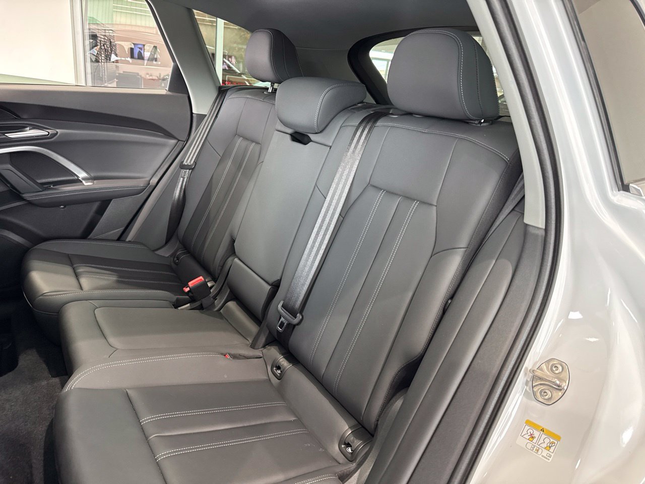 Used 2025 Audi Q5 Premium AWD/4WD image 38