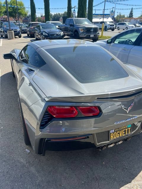 Used 2016 Chevrolet Corvette Stingray Coupe RWD image 9