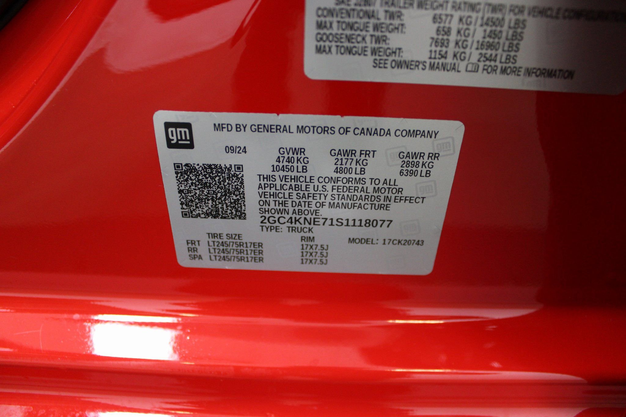 Used 2025 Chevrolet Silverado 2500 LT image 43