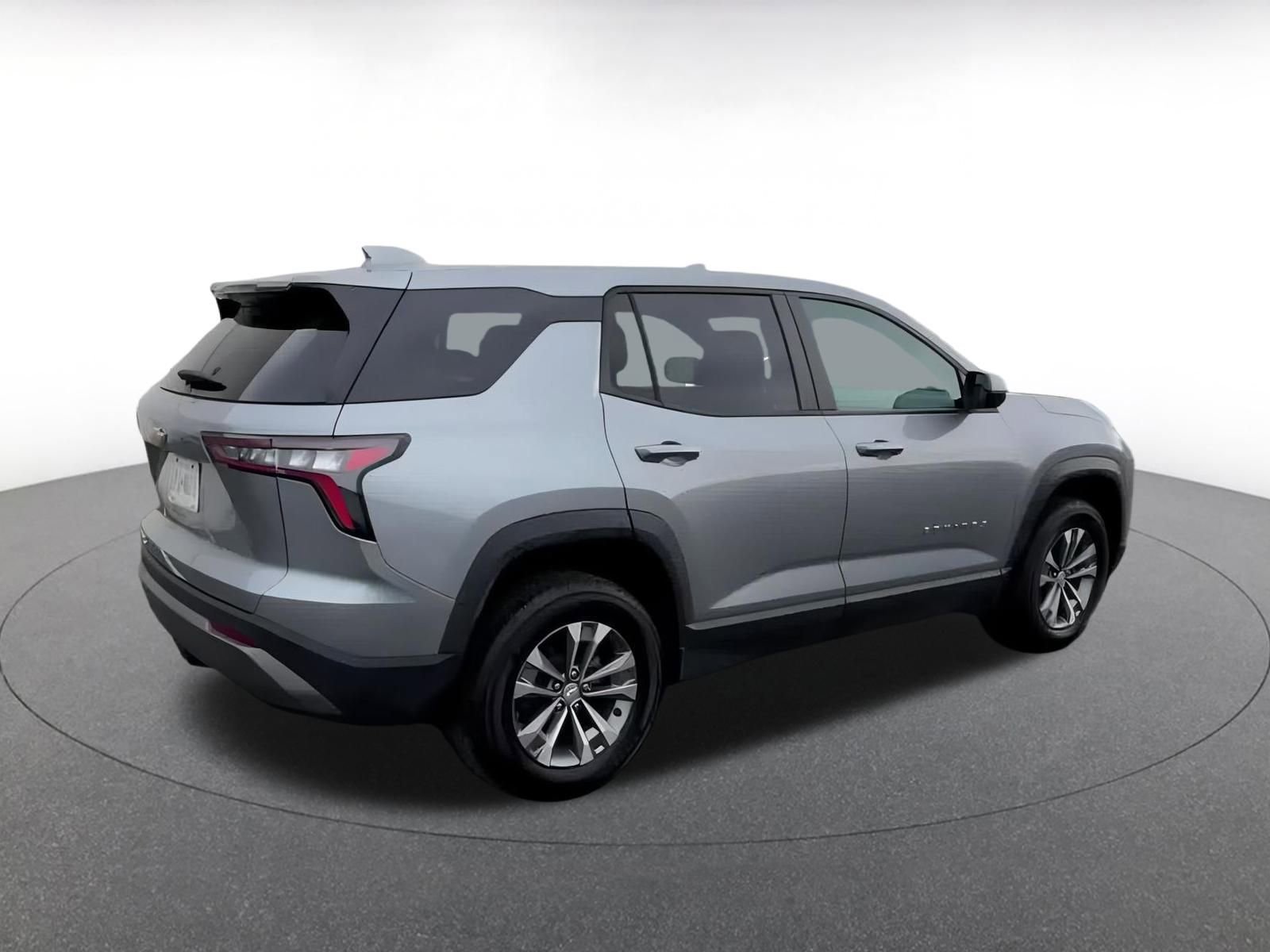 Used 2025 Chevrolet Equinox LT image 15