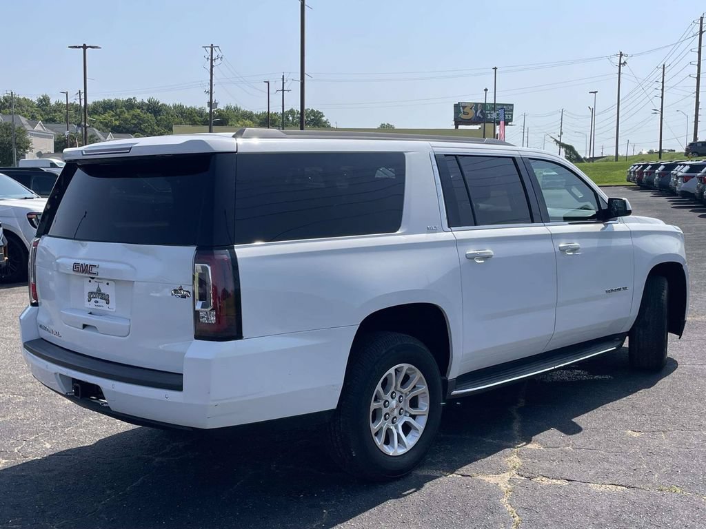 Used 2018 GMC Yukon XL SLT RWD image 3