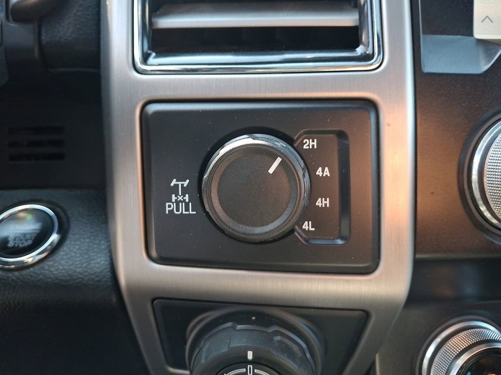Used 2020 Ford F150 Platinum w/ Equipment Group 701A Luxury AWD/4WD image 28