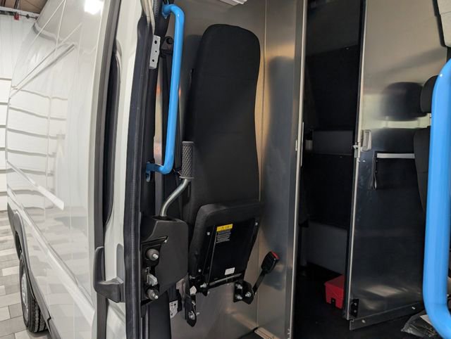 Used 2024 RAM ProMaster 3500 w/ Delivery Van Package image 23