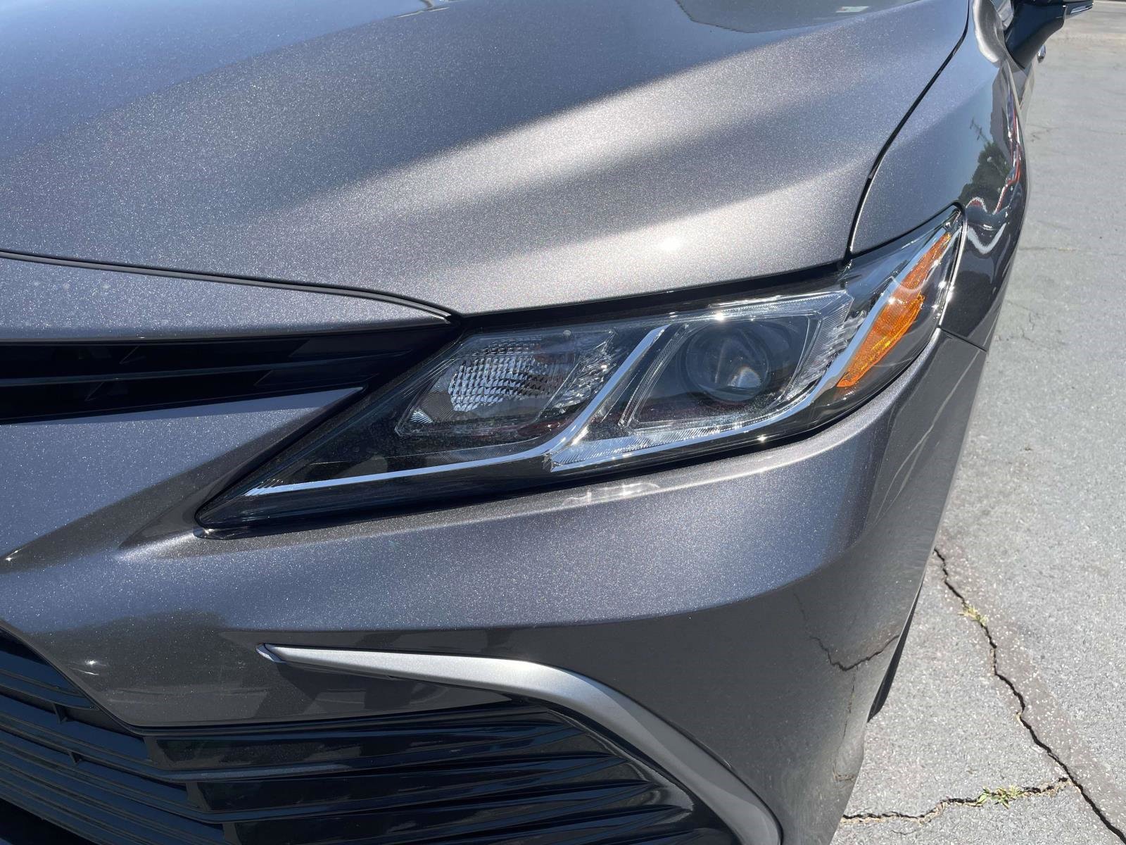 Used 2024 Toyota Camry LE w/ Convenience Package FWD image 7