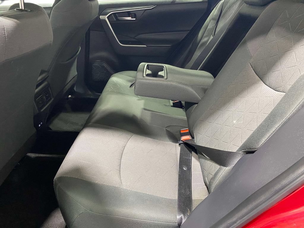 Used 2023 Toyota RAV4 XLE FWD image 13