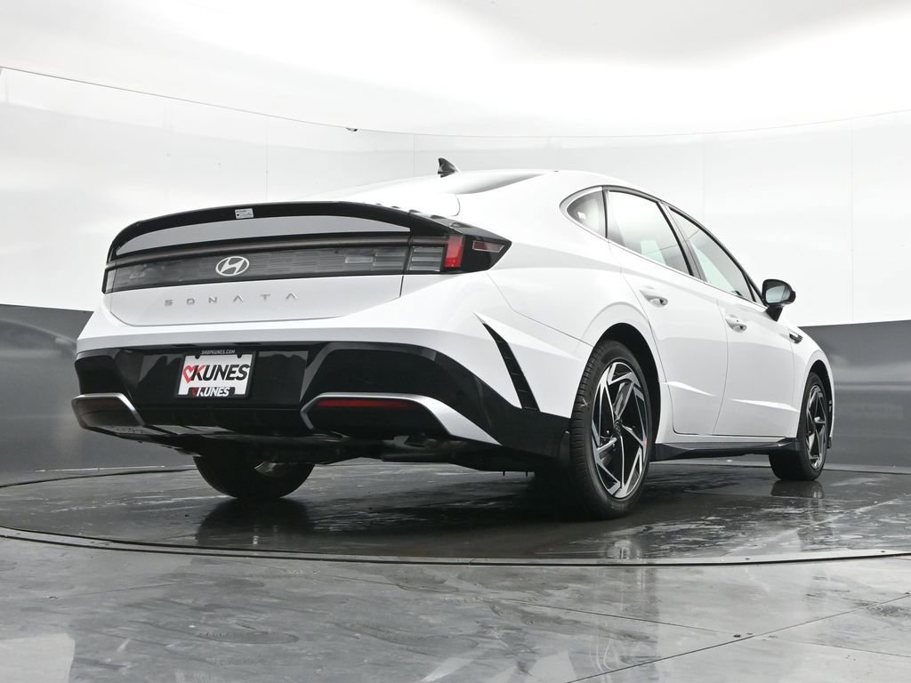 New 2026 Hyundai Sonata SEL FWD image 44