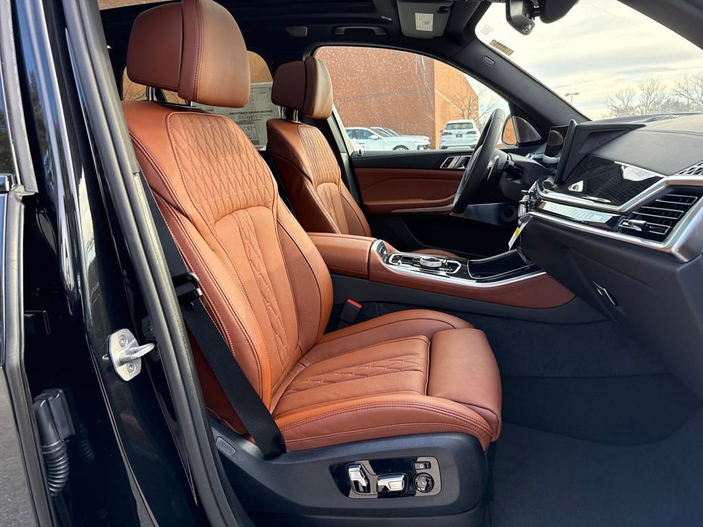 New 2026 BMW X5 M60i image 26