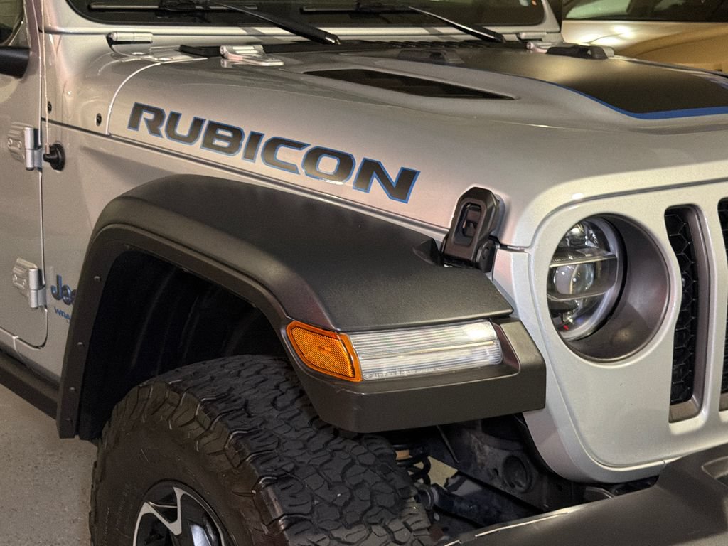 Used 2022 Jeep Wrangler Unlimited Rubicon 4xe w/ Cold Weather Group AWD/4WD image 9