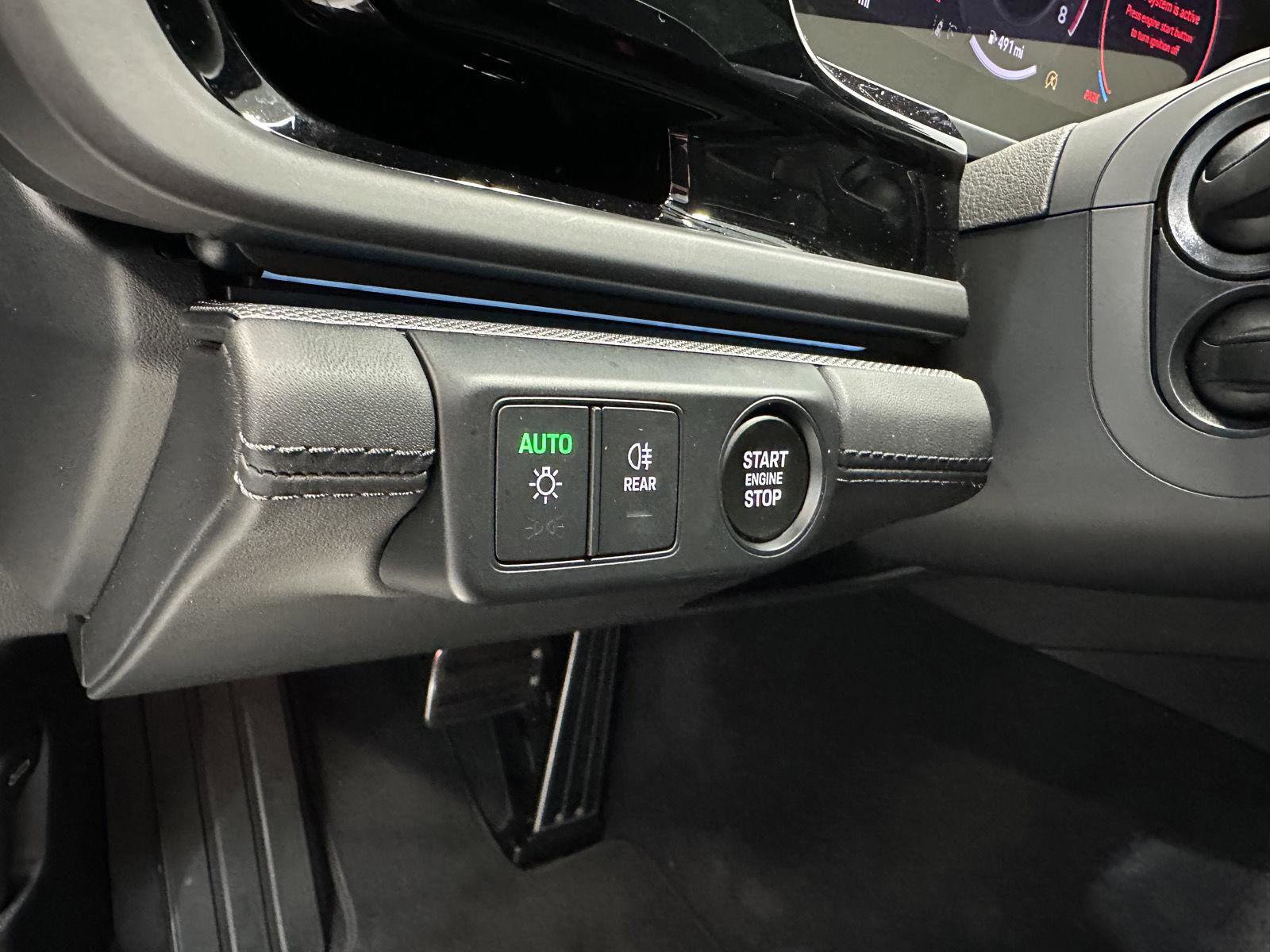 Used 2025 Porsche Panamera 4 image 20