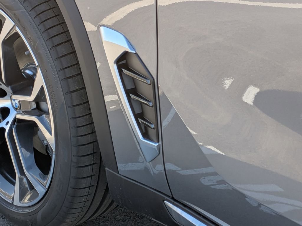 New 2026 BMW X5 sDrive40i image 39