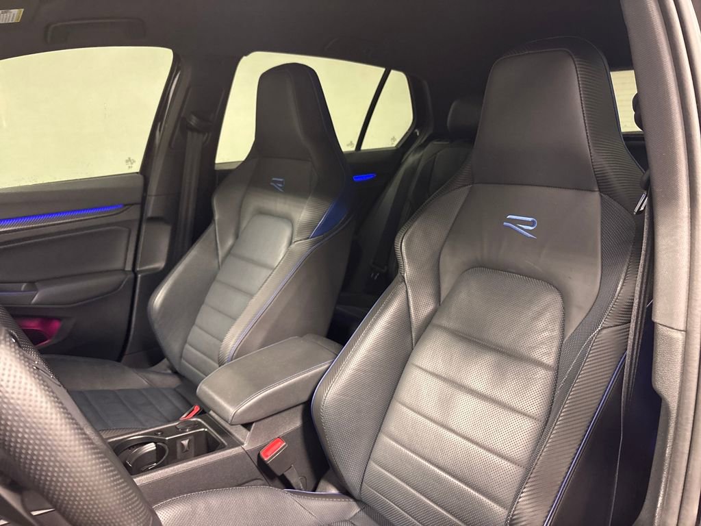 Used 2023 Volkswagen Golf 20th Anniversary Edition AWD/4WD image 24