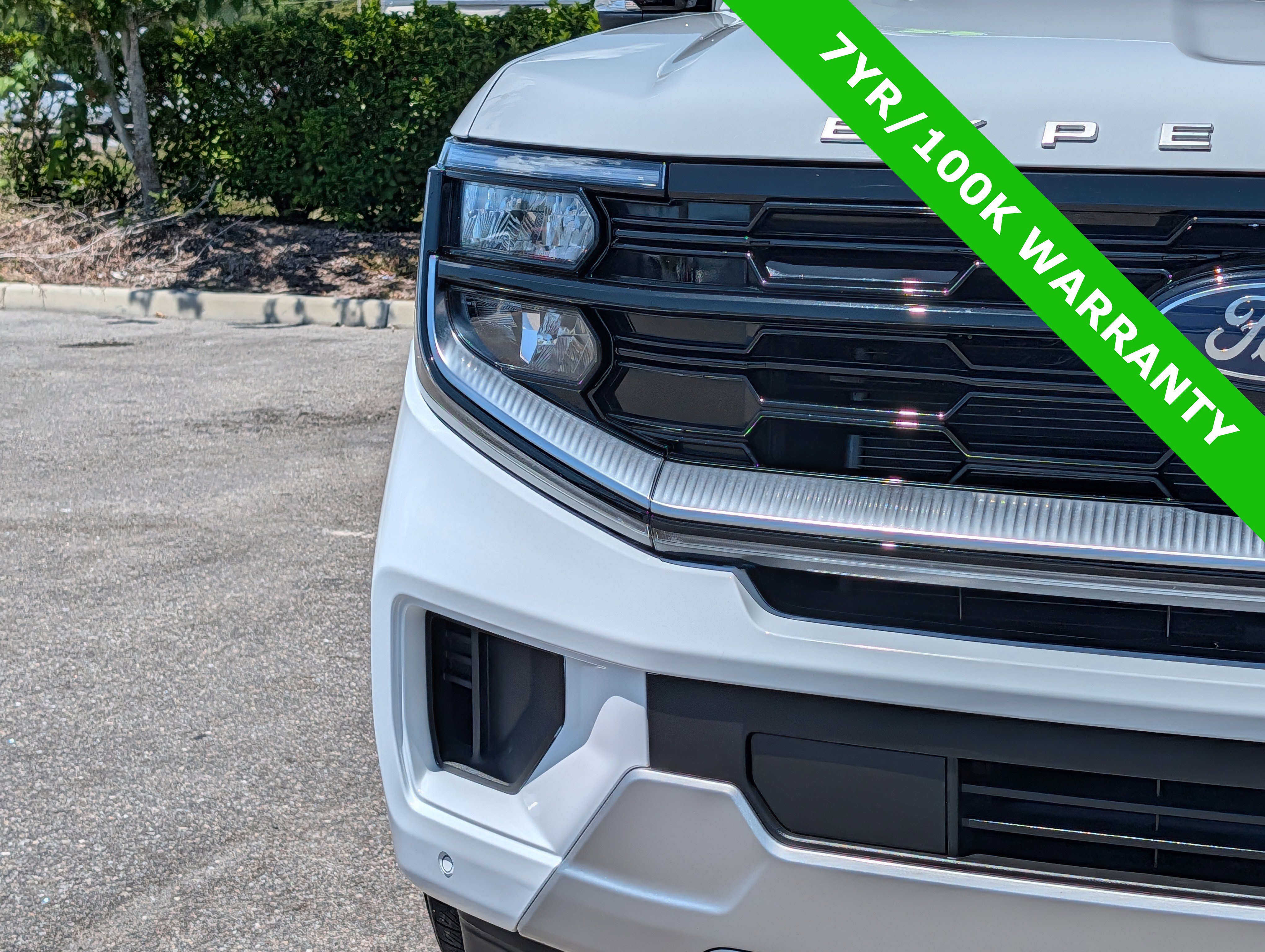Certified 2025 Ford Expedition Max Platinum AWD/4WD image 9