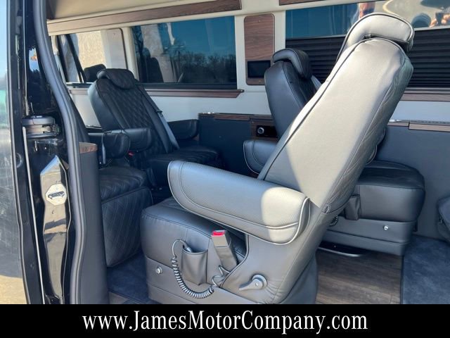 Used 2023 Mercedes-Benz Sprinter 3500 image 23