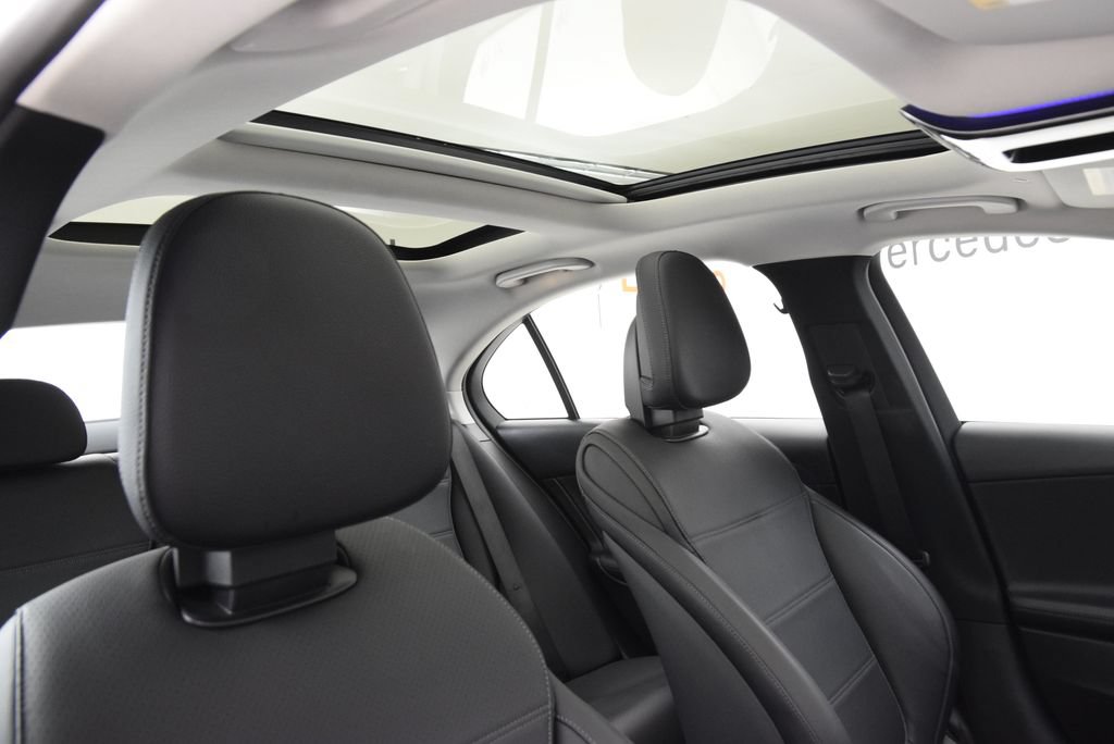 Certified 2023 Mercedes-Benz C 300 Sedan image 18