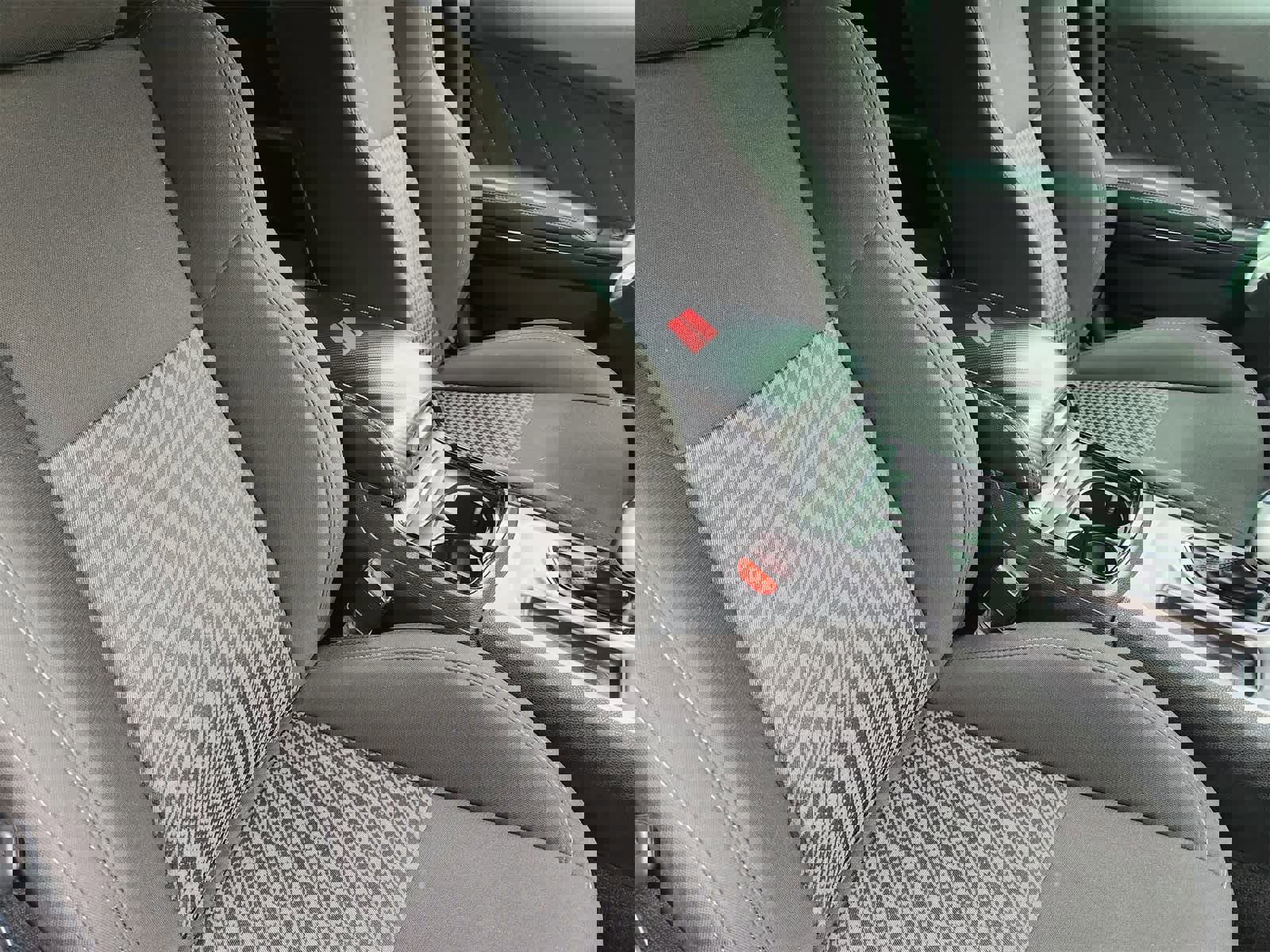 Used 2023 Dodge Charger R/T w/ Blacktop Package image 13