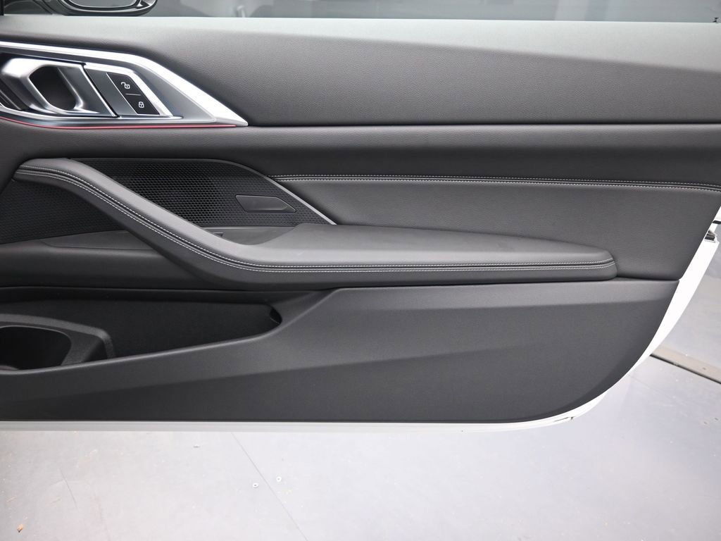 Used 2026 BMW 430i Coupe w/ Parking Assistance Package image 28