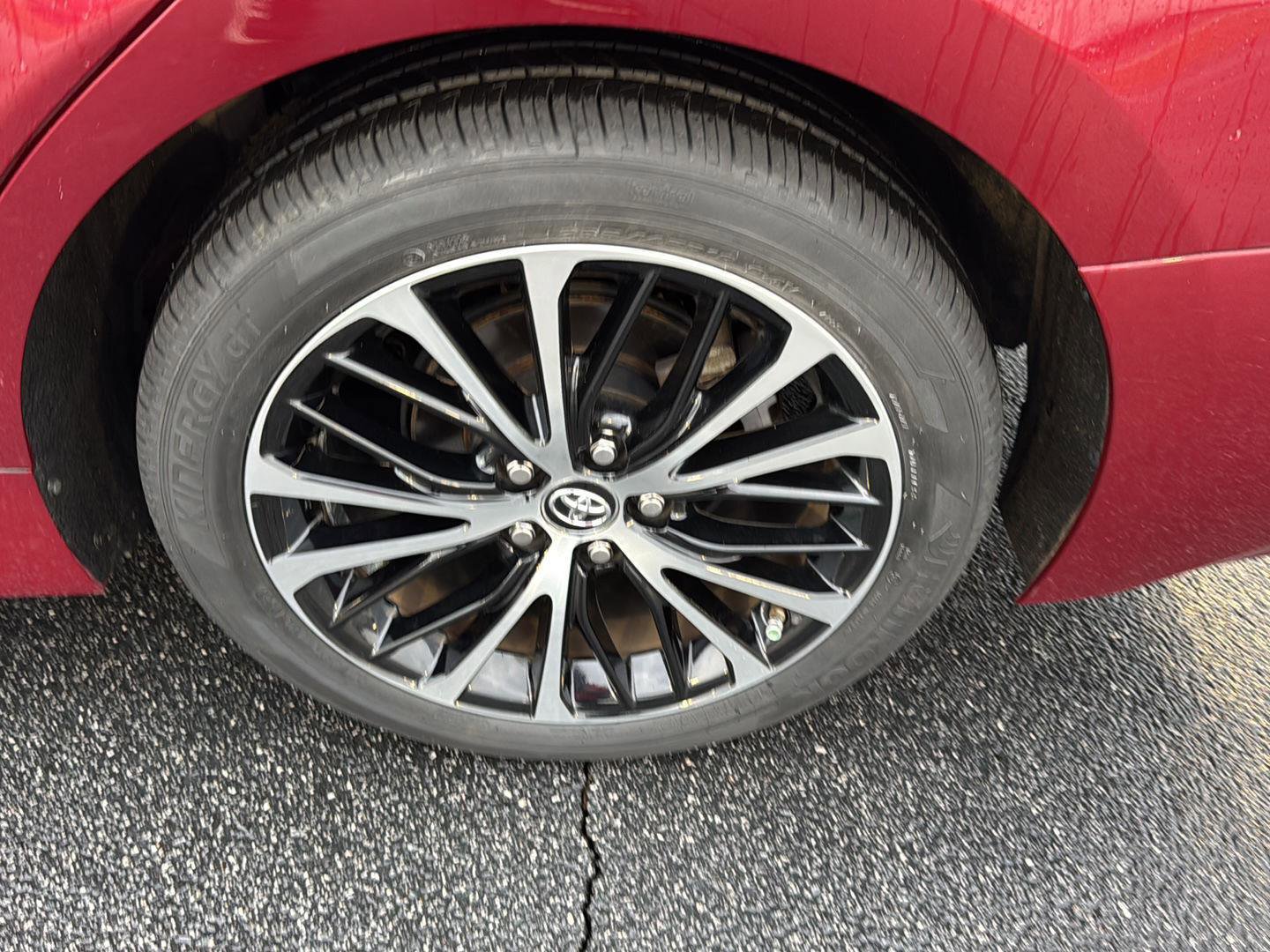 Used 2018 Toyota Camry SE w/ Convenience Package image 31