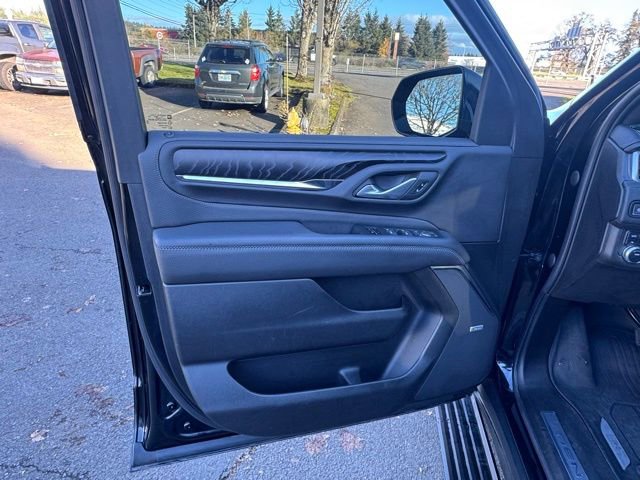 Used 2022 GMC Yukon Denali w/ Advanced Technology Package image 15