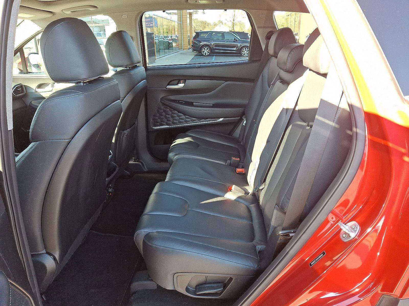 Used 2020 Hyundai Santa Fe Limited image 10