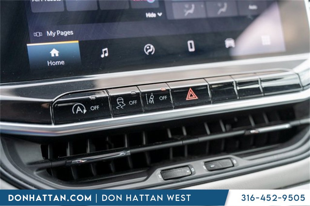 Used 2022 Jeep Compass Limited image 10