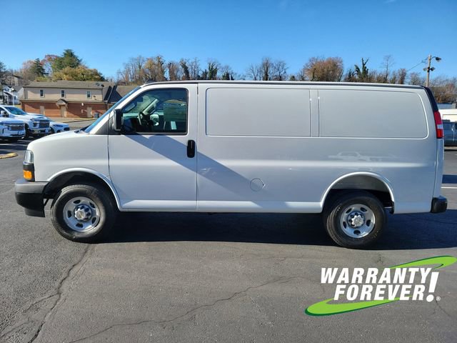 New 2025 Chevrolet Express 2500 w/ Driver Convenience Package image 4