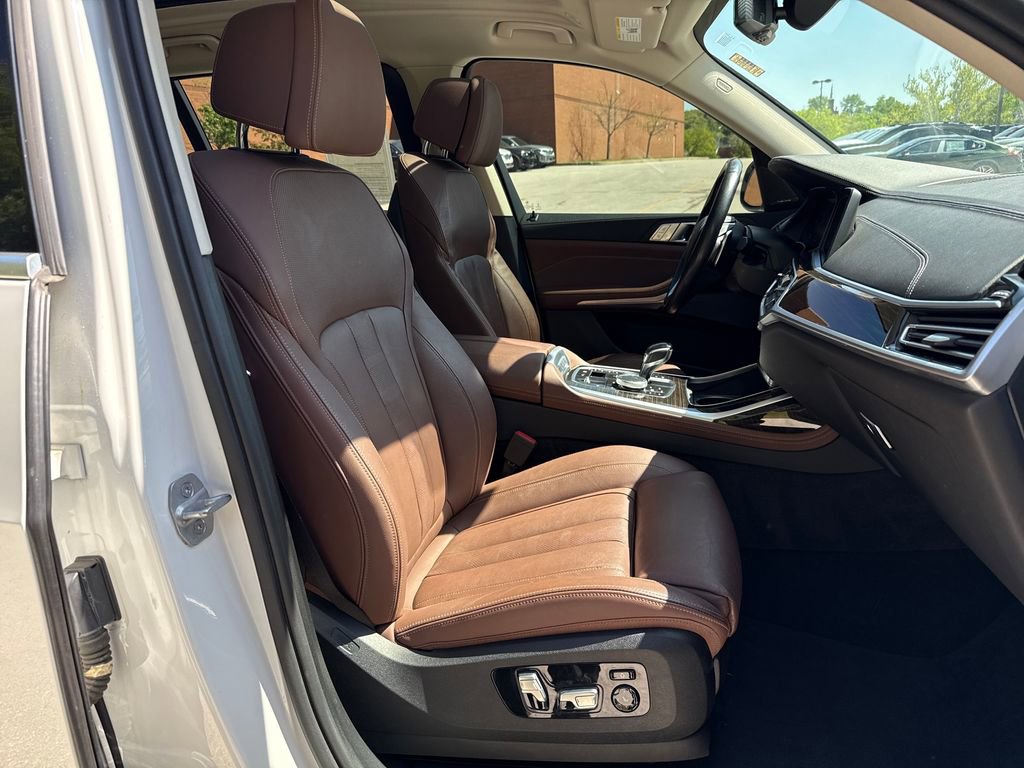 Used 2019 BMW X7 xDrive40i w/ Premium Package image 34