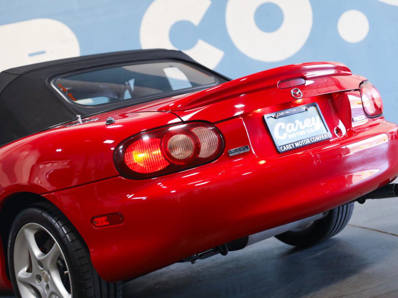 Used 2003 MAZDA MX-5 Miata RWD image 37