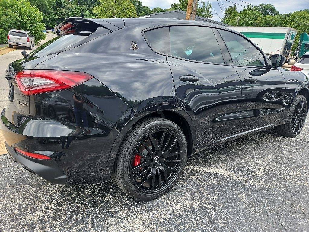 Used 2019 Maserati Levante GranSport AWD/4WD image 6