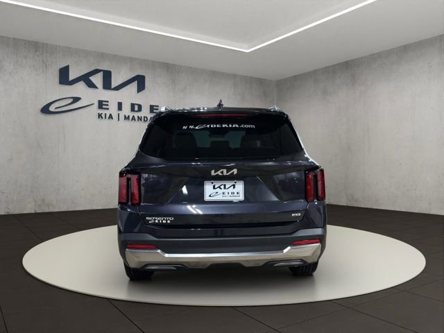 New 2026 Kia Sorento S w/ S Panoramic Sunroof Package image 3