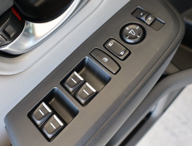 Used 2025 Honda Pilot EX-L image 17