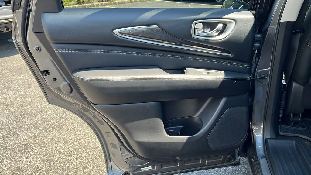 Used 2020 INFINITI QX60 Luxe w/ Essential Package image 36