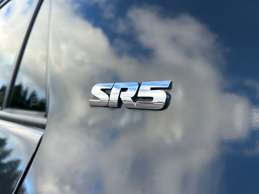 Used 2024 Toyota 4Runner SR5 Premium w/ Moonroof Package image 32