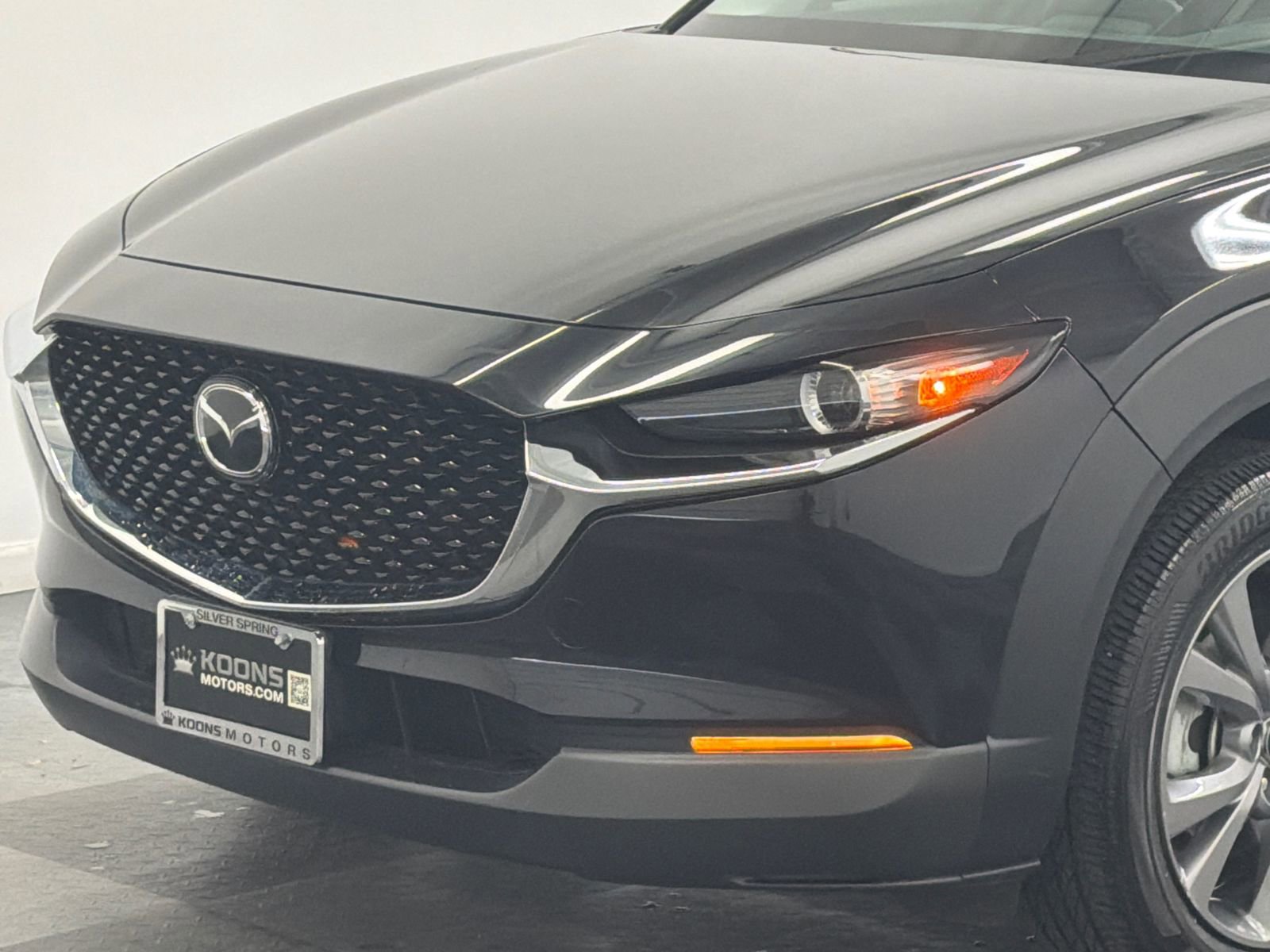 Used 2023 MAZDA CX-30 AWD 2.5 S w/ Preferred Package image 2