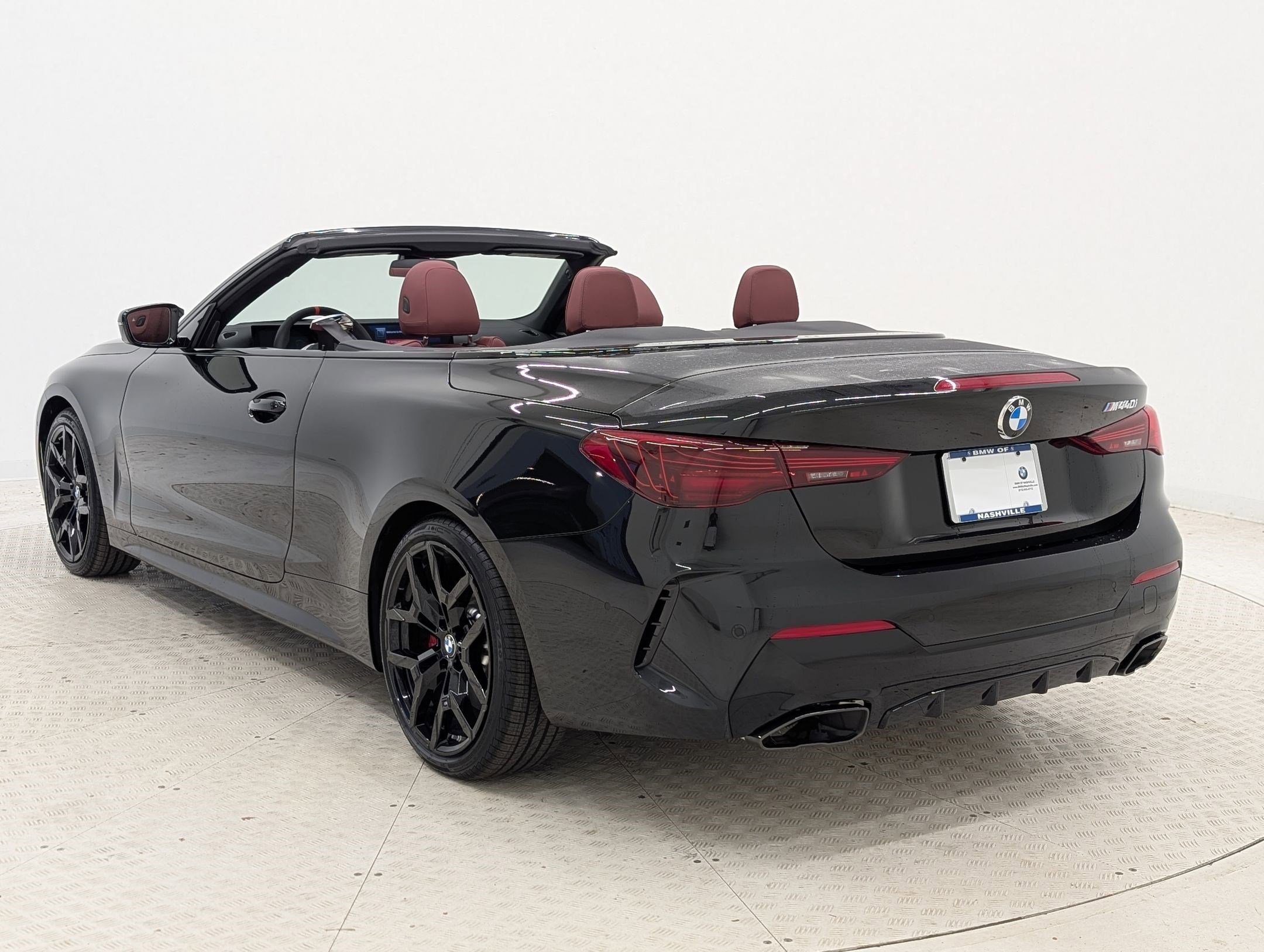 New 2026 BMW M440i Convertible image 3